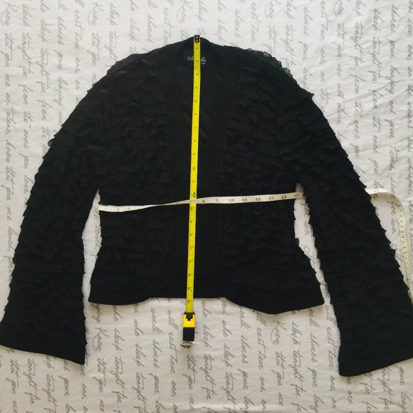 Fashionable Black Ruffled Short Jacket - Light - Picture 4 of 8